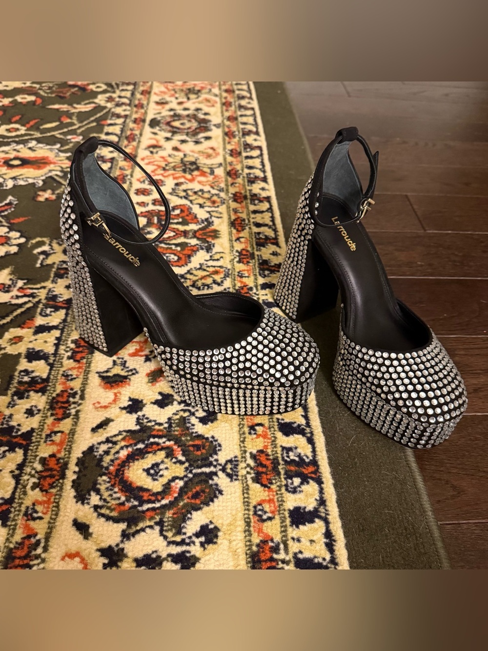 BRAND NEW Larroude Ari Crystal Black Suede Platform Pumps 7
